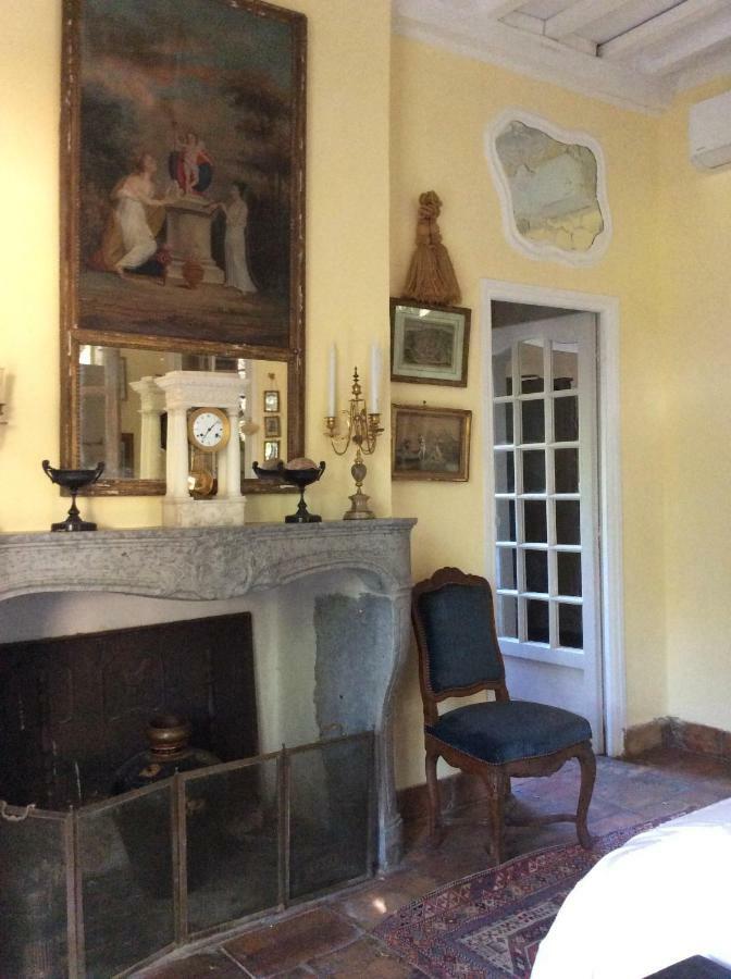 Liste Rouge Appartement Nîmes Buitenkant foto
